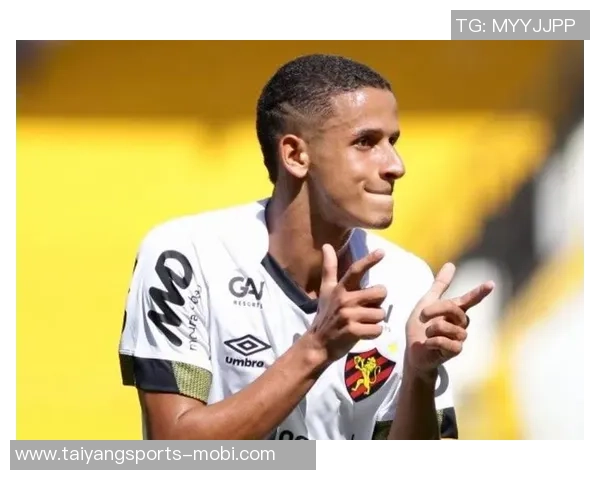 维拉官方宣布签下19岁格雷米奥边锋阿利松转会费达800万欧元 维拉官方宣布签下19岁格雷米奥边锋阿利松转会费达800万欧元